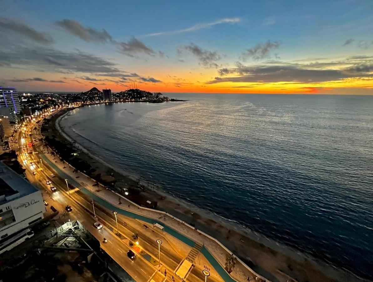 Ferienwohnung Sunset View Malecon 1404 Vista Panoramica Al Mar Mazatlán Exterior foto