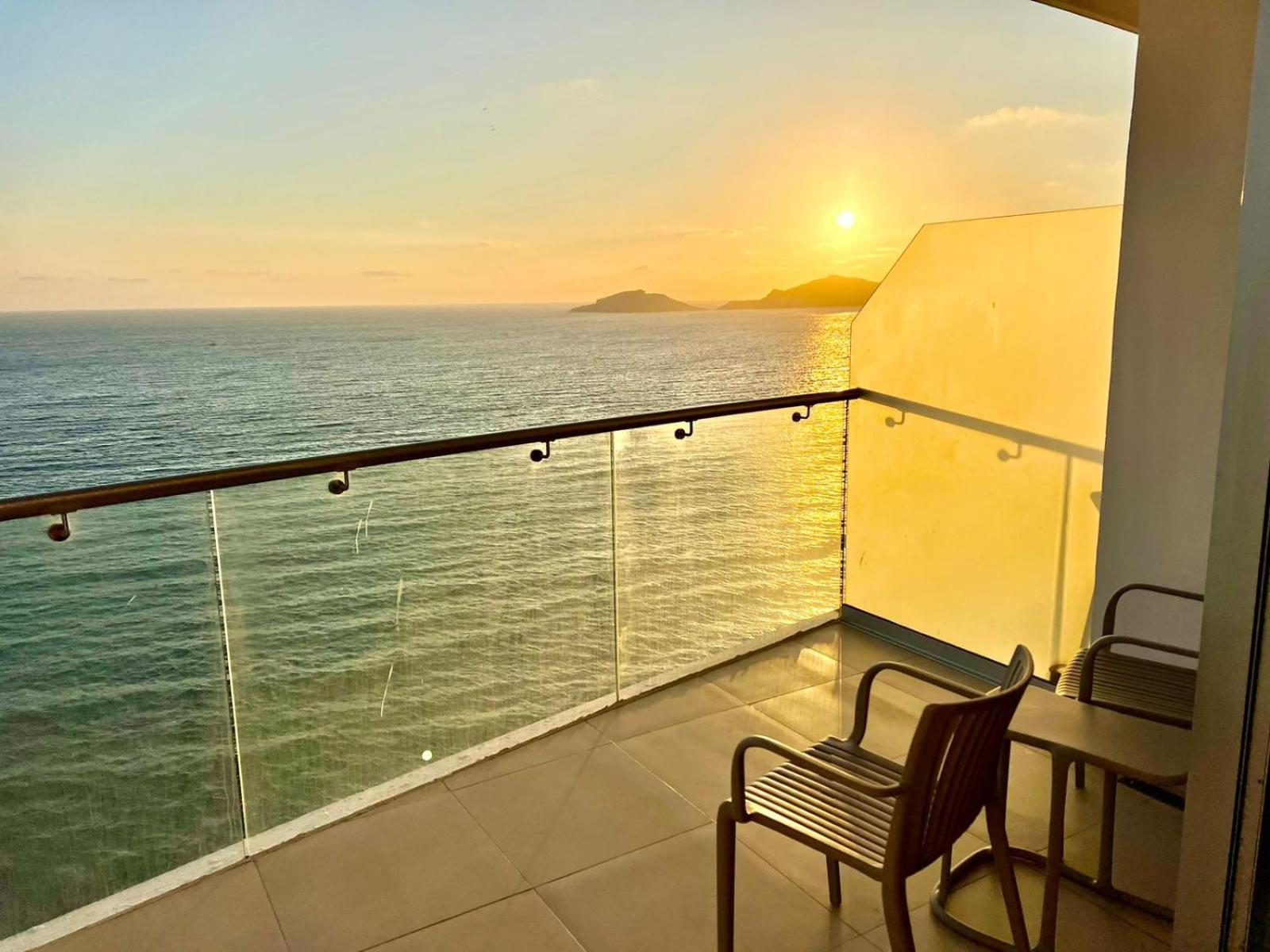 Ferienwohnung Sunset View Malecon 1404 Vista Panoramica Al Mar Mazatlán Exterior foto